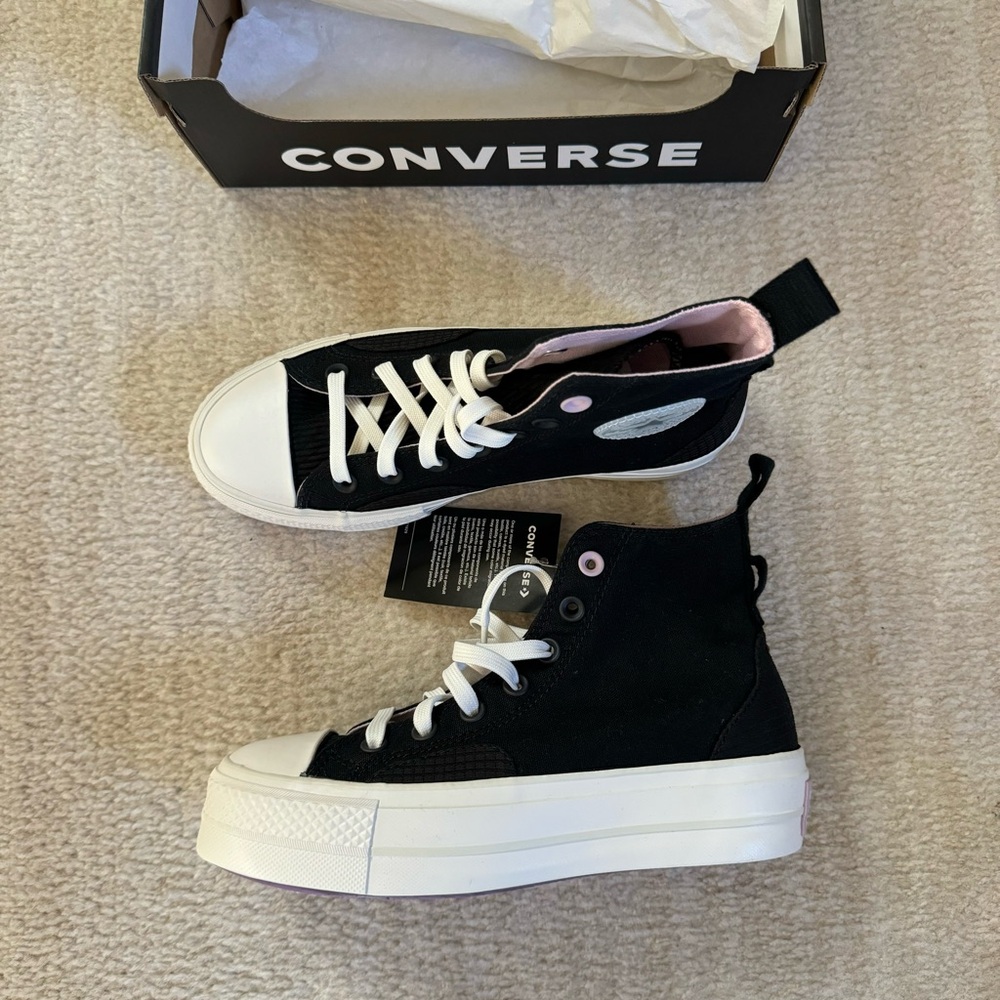Brand New With Box Platform high top converse Black With Pink Accents